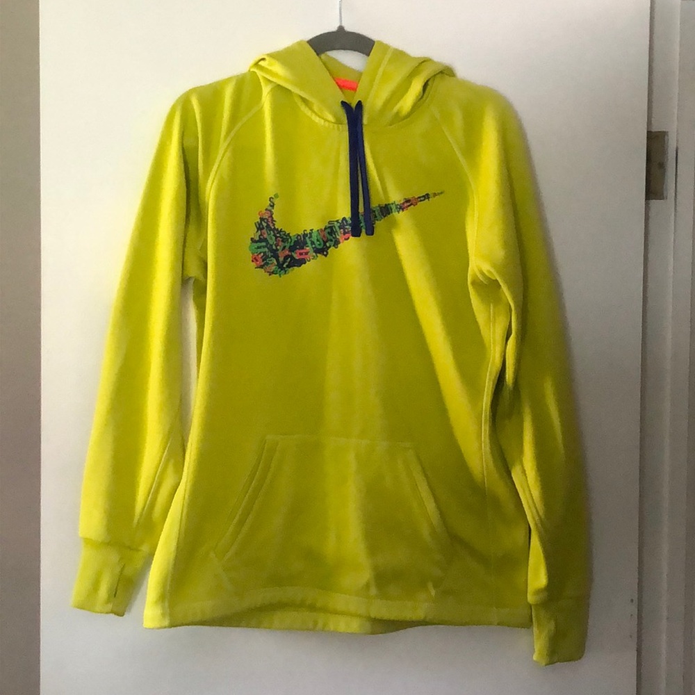 Nike therma-fit hoodie